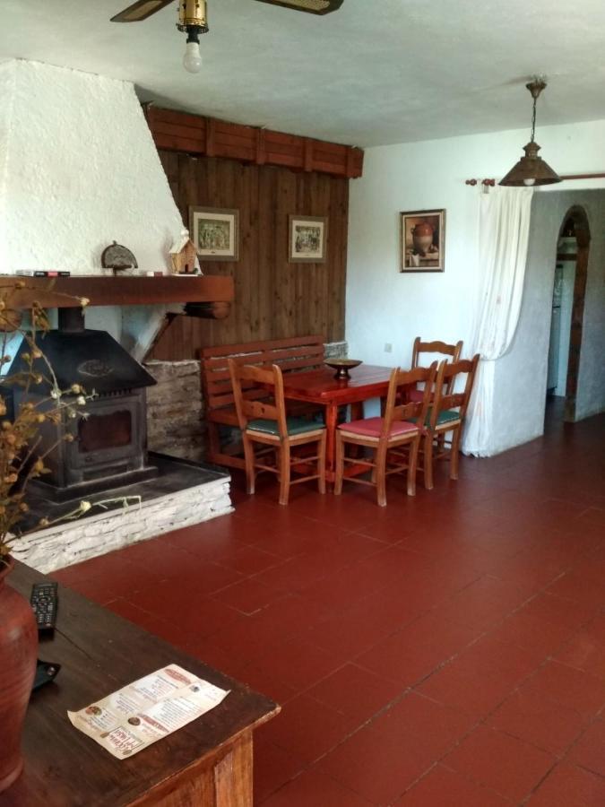 Cortijo La Solana Guest House Guejar Sierra Luaran gambar