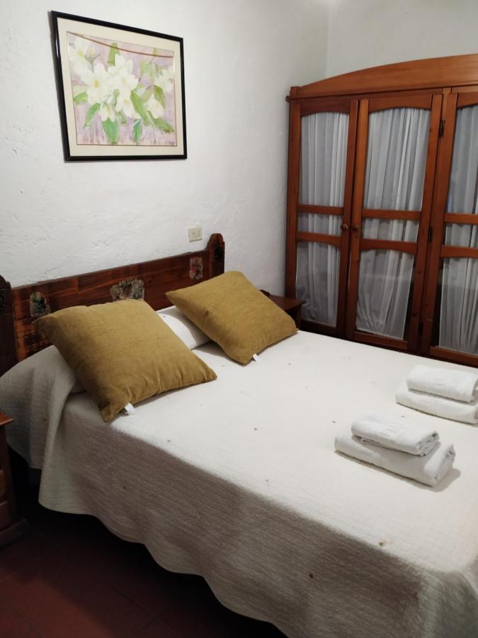 Cortijo La Solana Guest House Guejar Sierra Luaran gambar