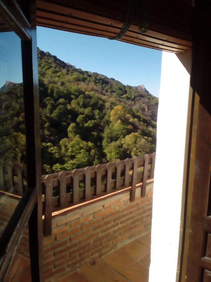 Cortijo La Solana Guest House Guejar Sierra Luaran gambar