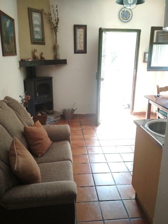 Cortijo La Solana Guest House Guejar Sierra Luaran gambar