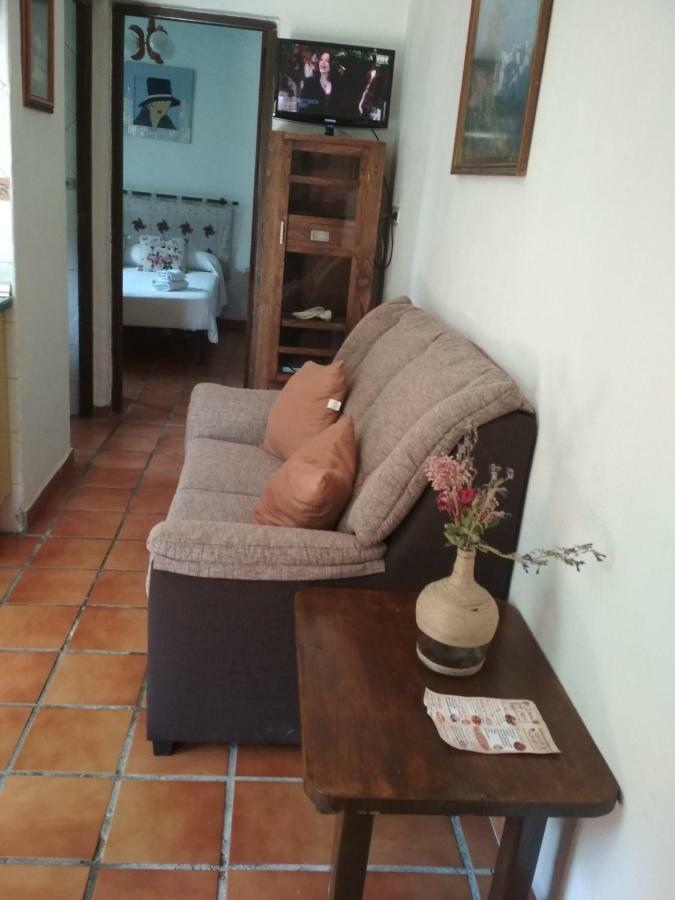 Cortijo La Solana Guest House Guejar Sierra Luaran gambar